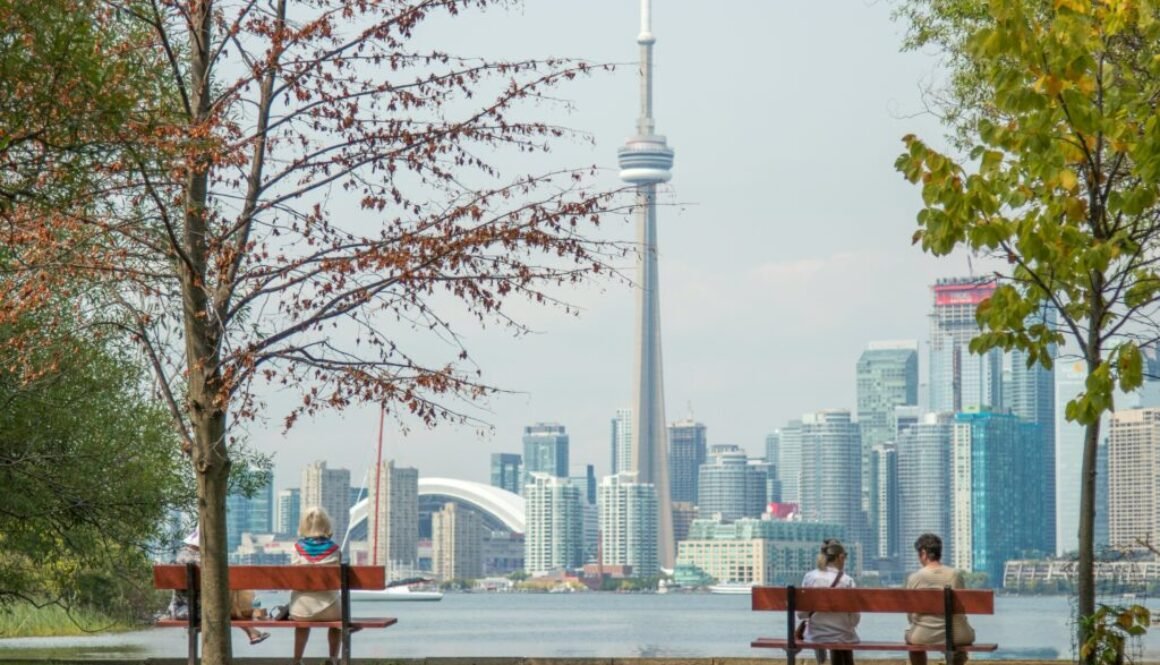 sandro-schuh-6wVqCeK030Y-unsplash